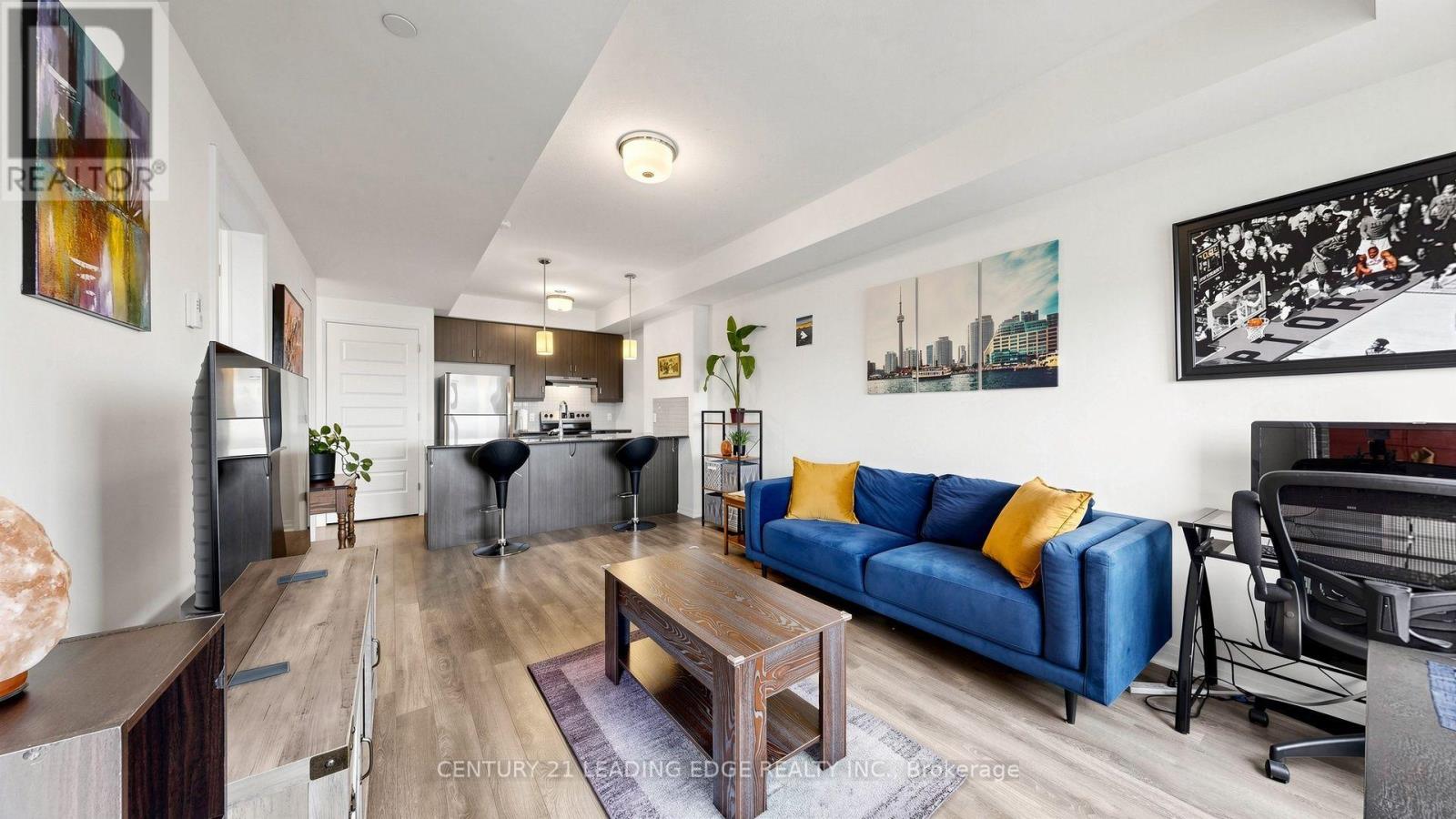 308 - 2 Adam Sellers Street, Markham, Ontario  L6B 1P2 - Photo 6 - N13805360