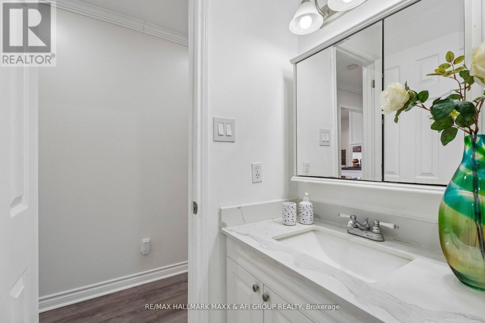 11 Charlotte Court, Barrie, Ontario  L4N 6B2 - Photo 21 - S13805372