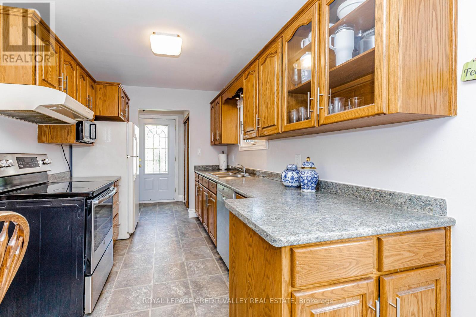 14 Carlton Drive, Orangeville, Ontario  L9W 2X9 - Photo 15 - W13805320