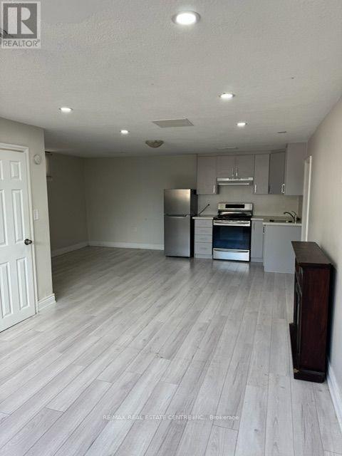 6075 Summer Street, Niagara Falls, Ontario  L2G 1M8 - Photo 24 - X13804390