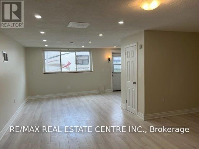 6075 Summer Street, Niagara Falls, Ontario  L2G 1M8 - Photo 22 - X13804390