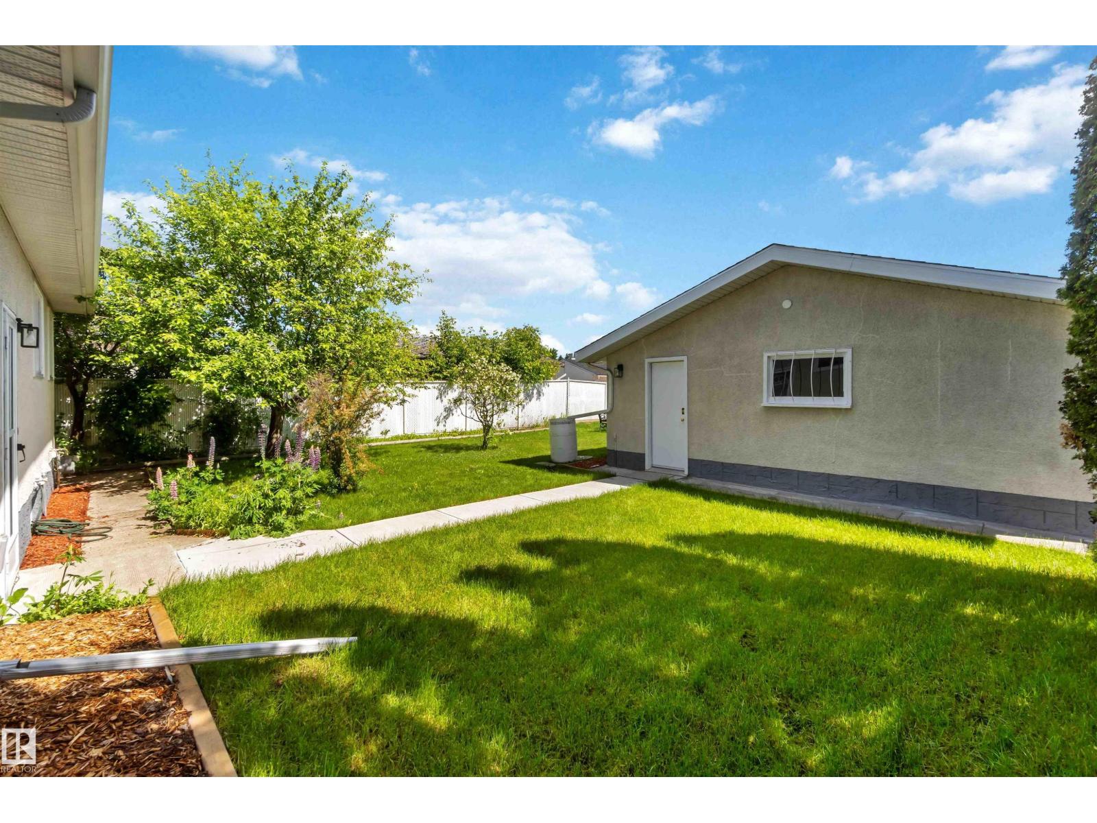 15015 95 St NW, Edmonton, Alberta  T5E 3Z3 - Photo 56 - E4509510