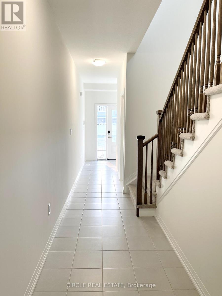 160 Bur Oak Drive, Thorold, Ontario  L2V 0L7 - Photo 2 - X13805348