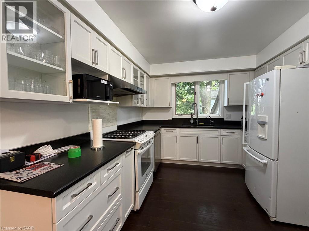 450 Bridge Street W, Waterloo, Ontario  N2K 2Y4 - Photo 3 - 40864590