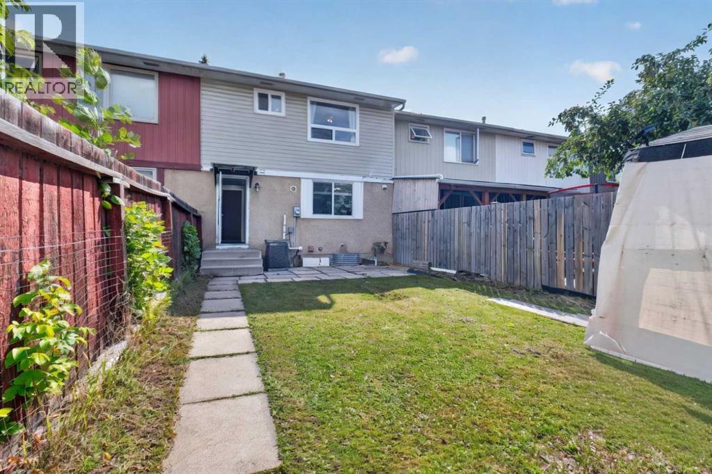 207 Penworth Drive Se, Calgary, Alberta  T2A 5E2 - Photo 39 - A2345390