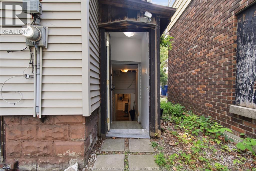 2292 Dougall Avenue, Windsor, Ontario  N8X 1S8 - Photo 25 - 26023037