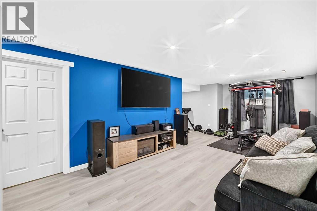 10 Reunion Grove Nw, Airdrie, Alberta  T4B 0Z7 - Photo 19 - A2346636
