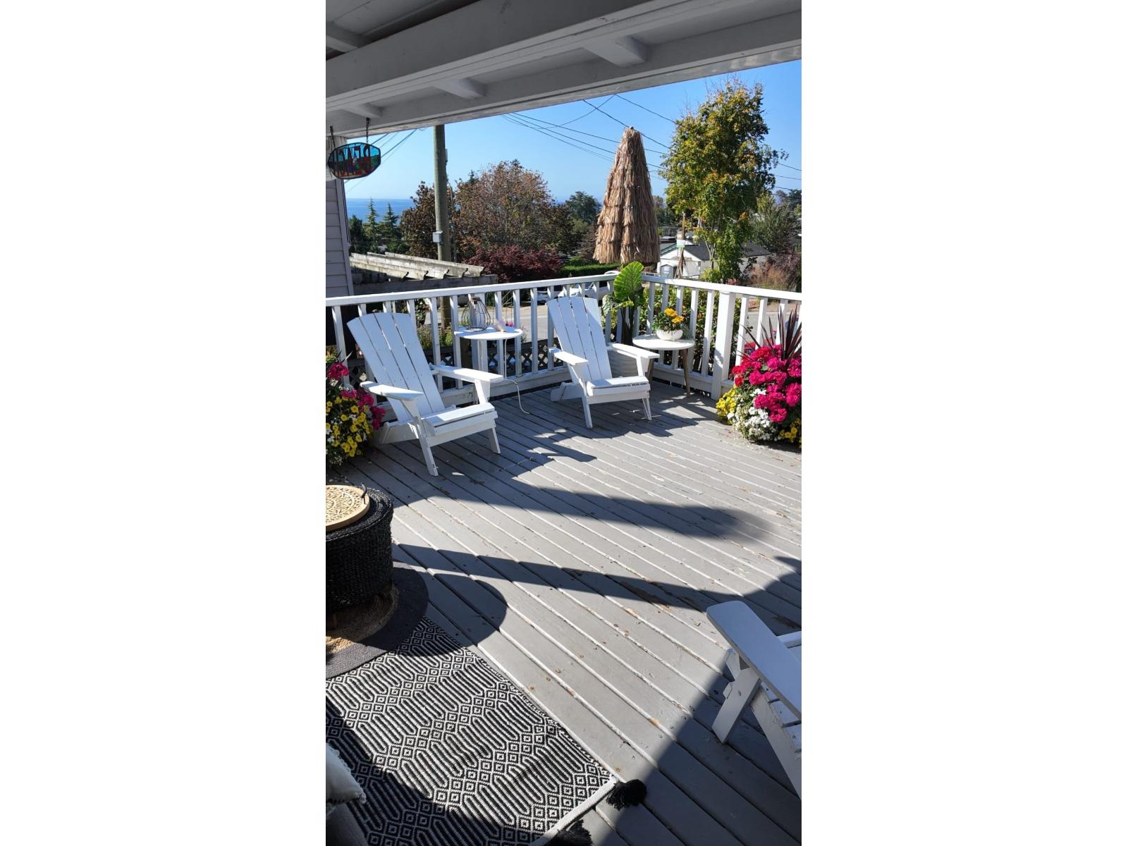 932 Habgood Street, White Rock, British Columbia  V4B 4W6 - Photo 15 - R3165256