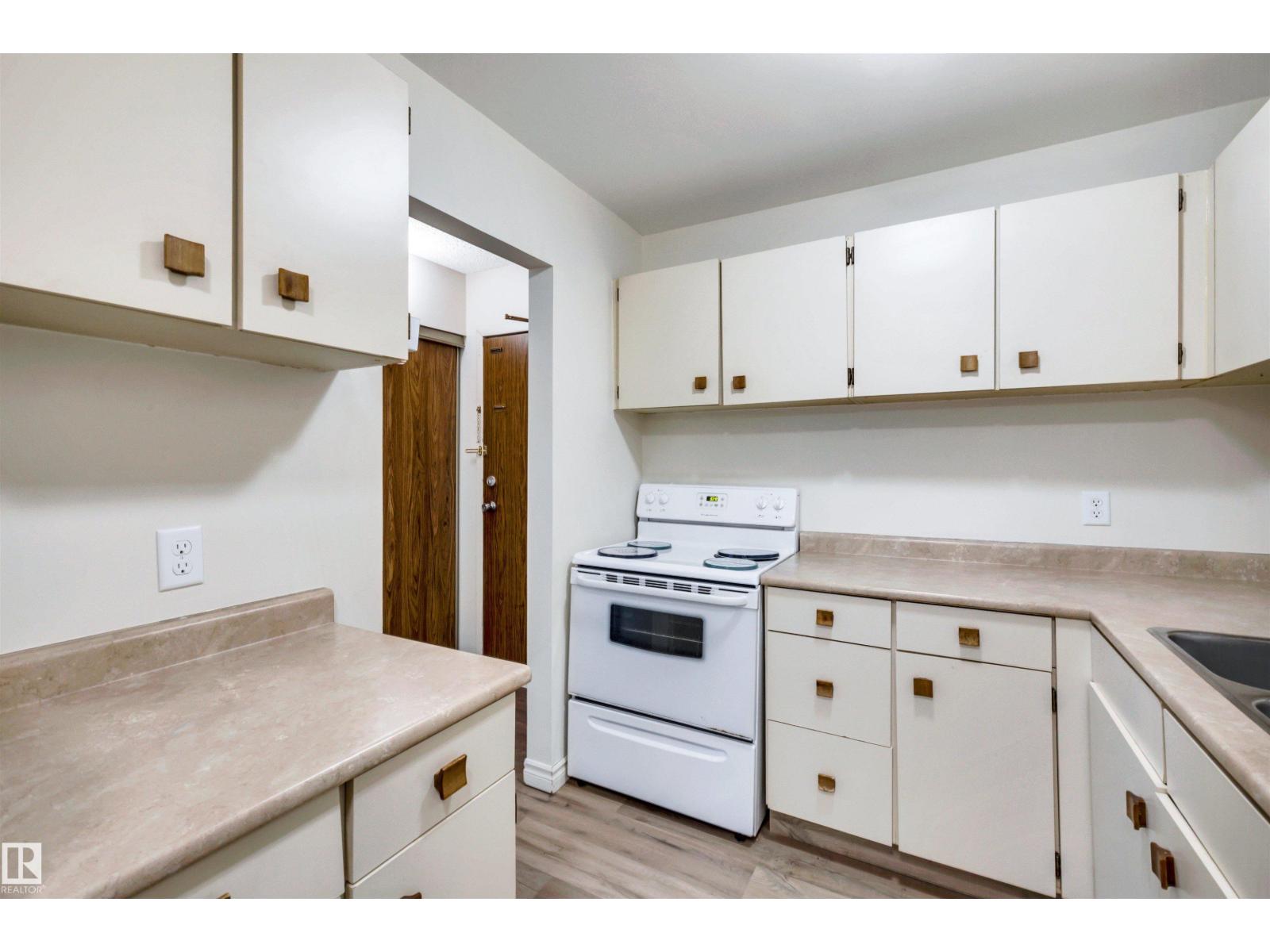 7024 Tudor Gl, St. Albert, Alberta  T8N 3V4 - Photo 16 - E4509511