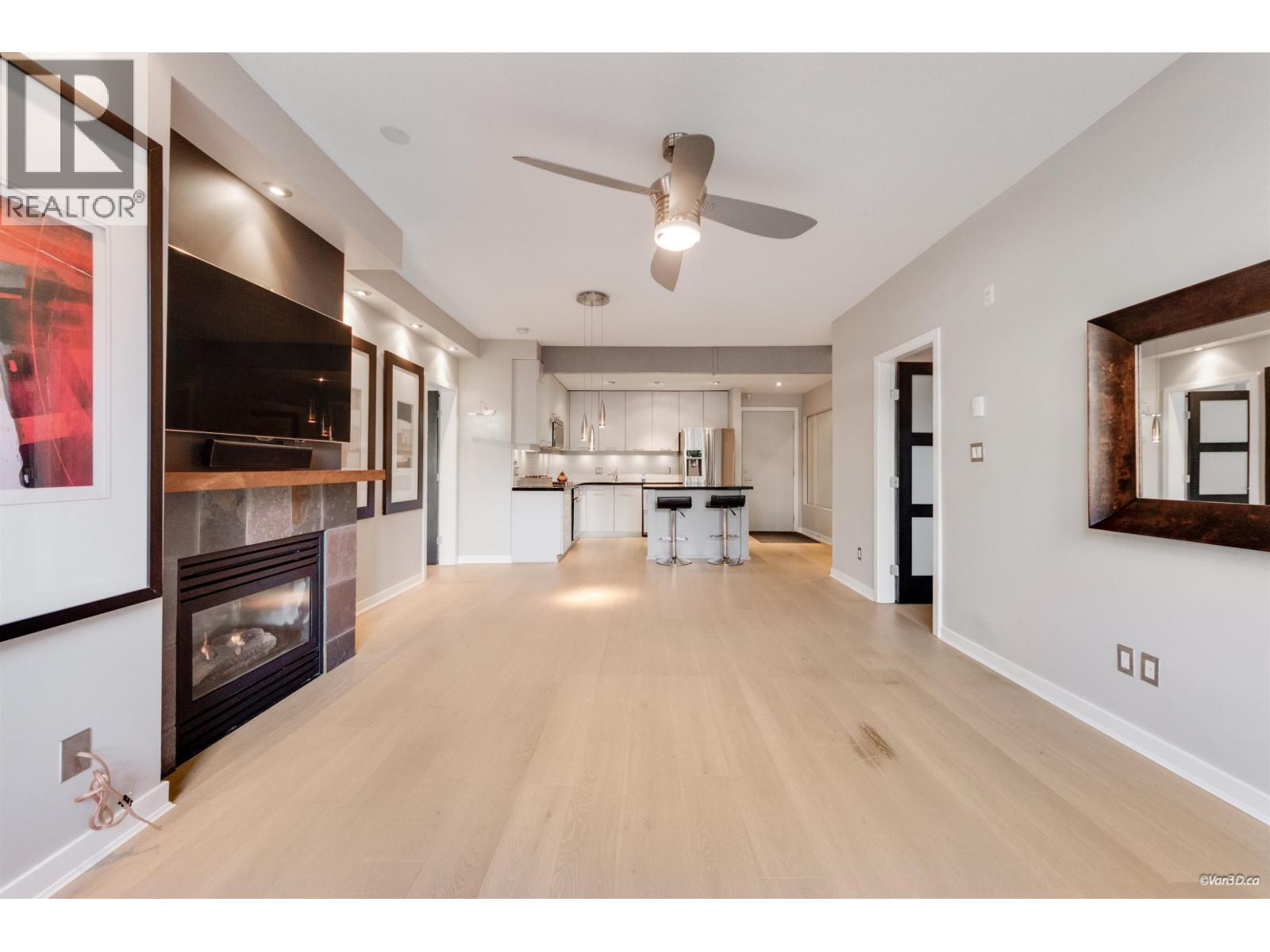 210 530 Raven Woods Drive, North Vancouver, British Columbia  V7G 2T5 - Photo 14 - R3167446