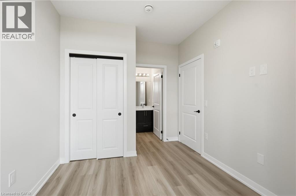 2500 Saw Whet Boulevard Unit# 112, Oakville, Ontario  L6M 5L7 - Photo 17 - 40864521