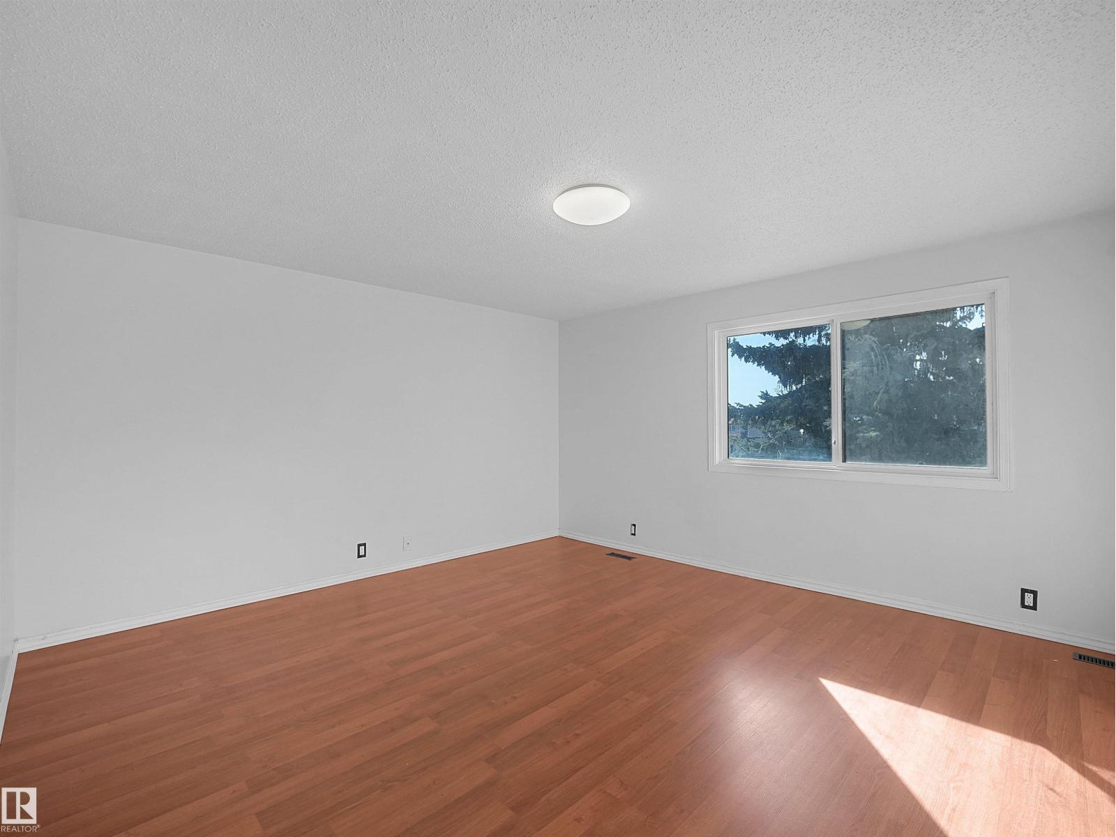 #22 13833 30 St NW, Edmonton, Alberta  T5Y 2B2 - Photo 16 - E4509513