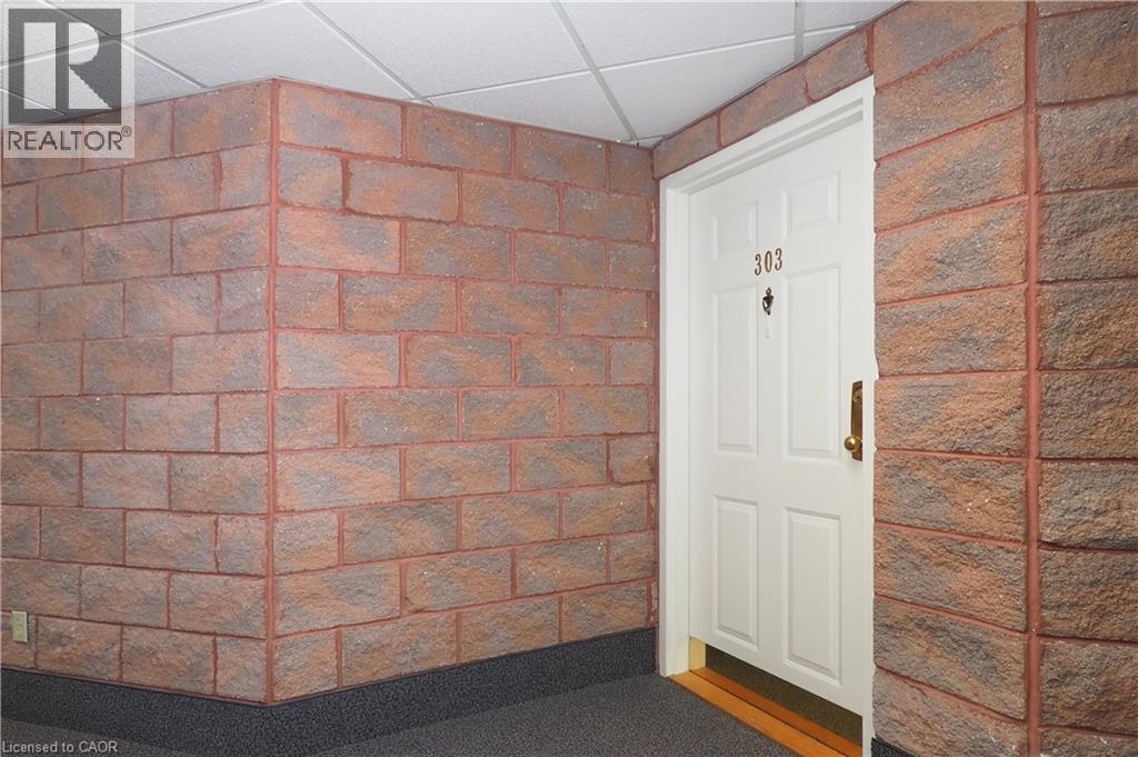 35 Bute Street Unit# 303, Ayr, Ontario  N0B 1E0 - Photo 2 - 40838211