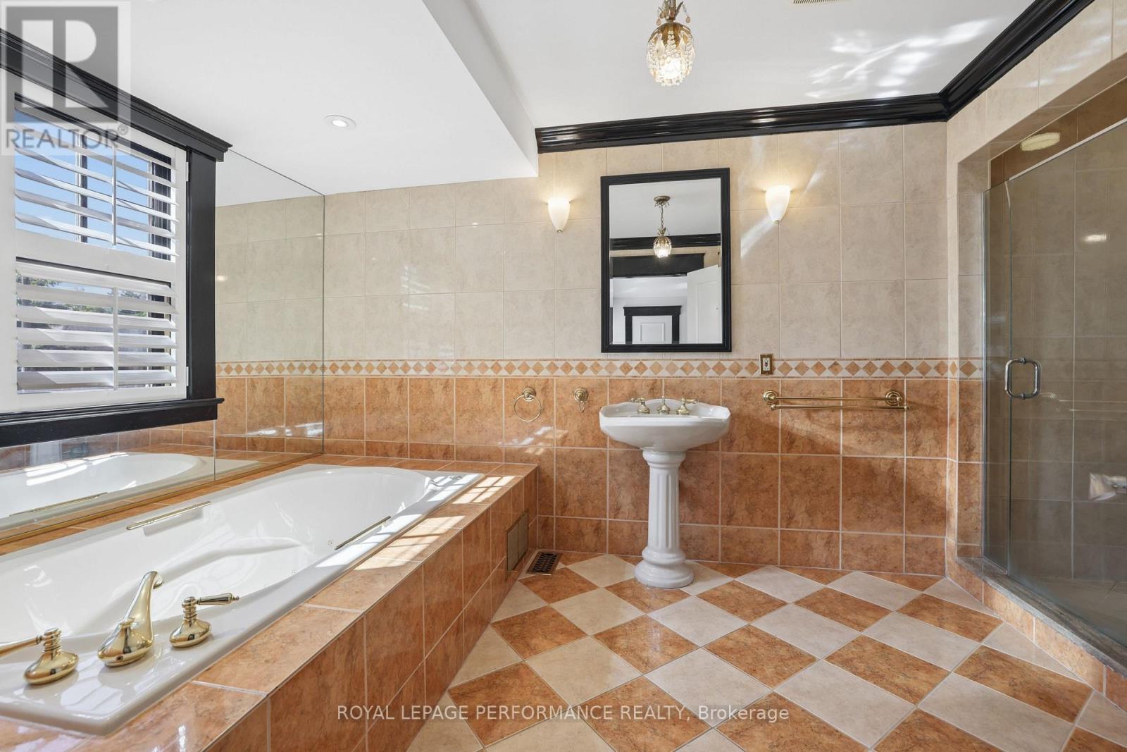 29 Mackinnon Road, Ottawa, Ontario  K1M 0G4 - Photo 34 - X13805422