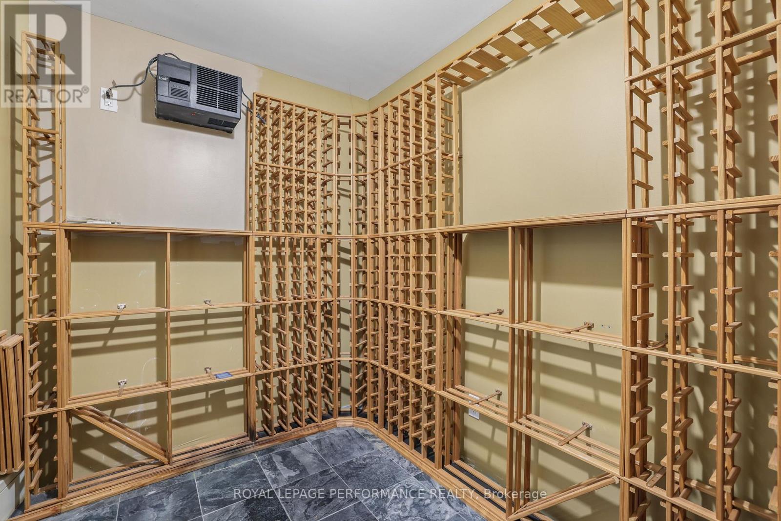 29 Mackinnon Road, Ottawa, Ontario  K1M 0G4 - Photo 37 - X13805422