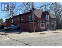141 HOTCHKISS STREET, Gravenhurst, Ontario