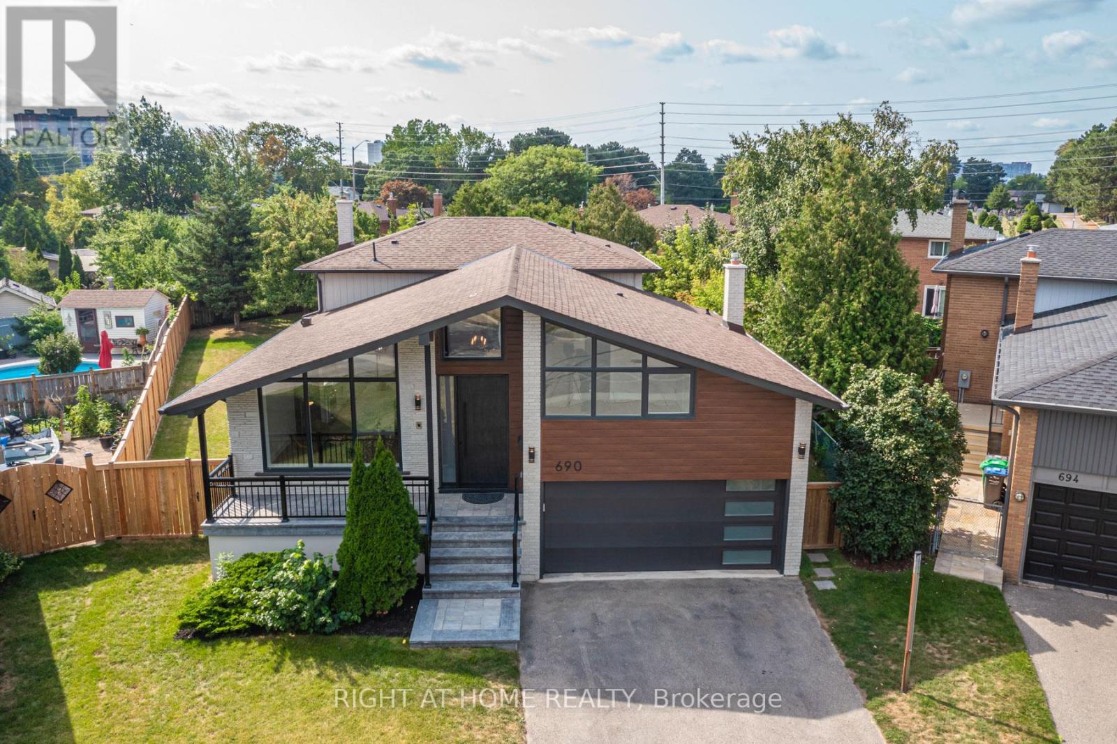 690 Hillman Crescent, Mississauga, Ontario  L4Y 2H9 - Photo 34 - W13805412