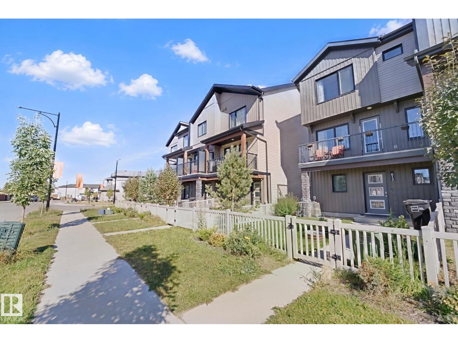612 Kinglet Bv NW, Edmonton, Alberta  T5S 0S9 - Photo 3 - E4509516