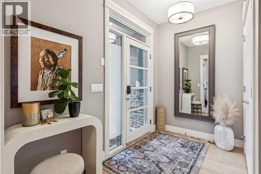 4220 19 Street SW, Calgary, Alberta  T2T 4Y3 - Photo 2 - A2345537