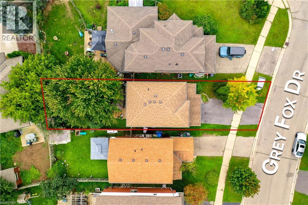 237 Grey Fox Drive, Kitchener, Ontario  N2E 3N7 - Photo 4 - 40864798