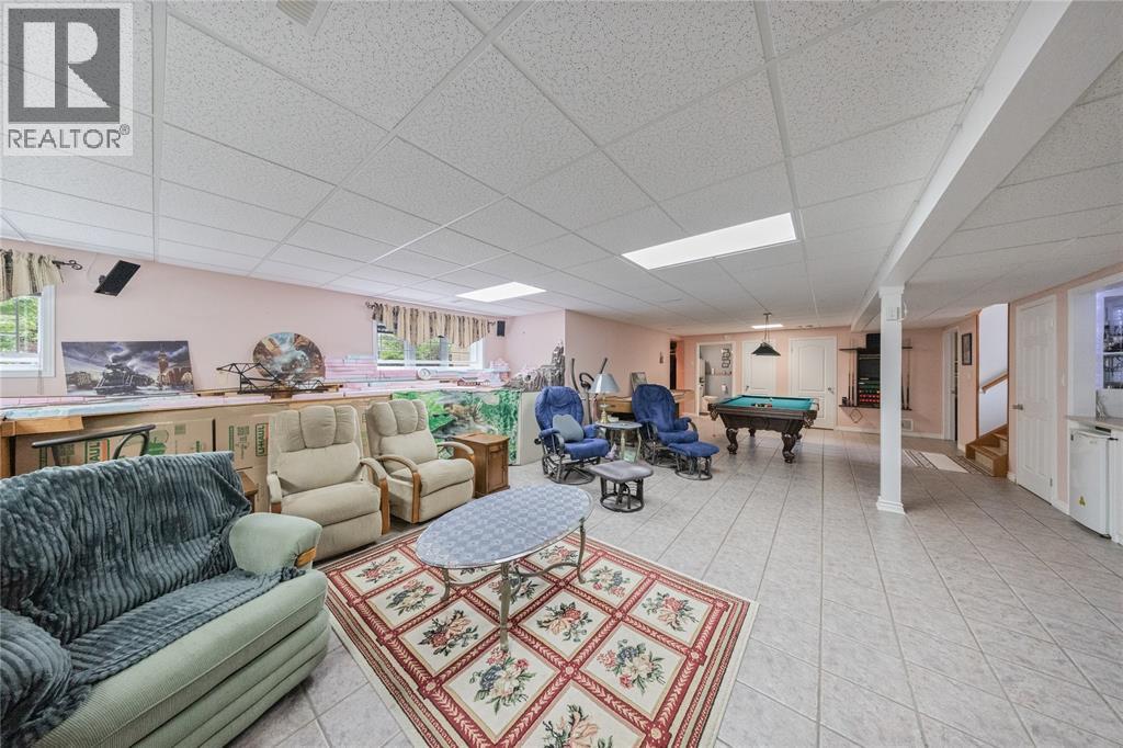 8766 Vance Drive, Lambton Shores, Ontario  N0N 1J7 - Photo 22 - 26022568
