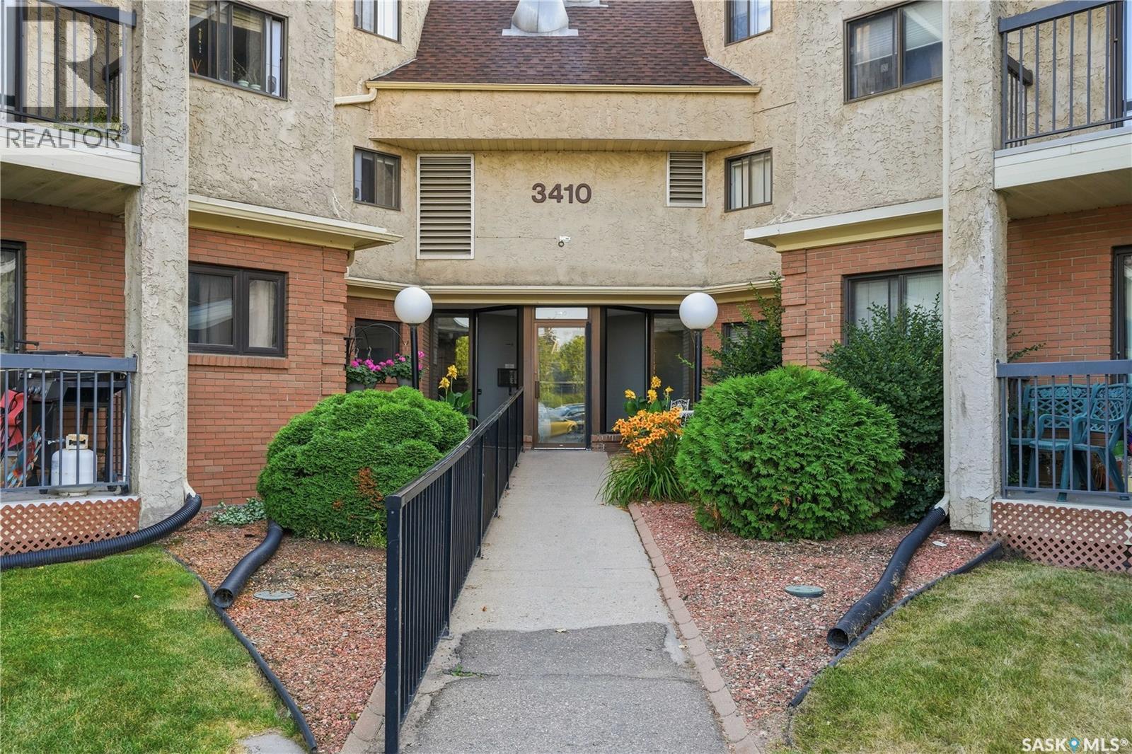 119 3410 Park Street, Regina, Saskatchewan  S4V 2M8 - Photo 2 - SK044771