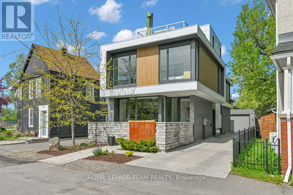 353 WINSTON AVENUE, Ottawa, Ontario