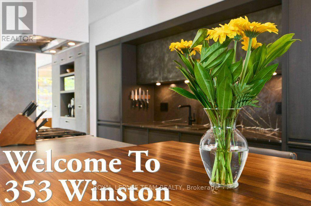 353 Winston Avenue, Ottawa, Ontario  K2A 1Y6 - Photo 2 - X13805438