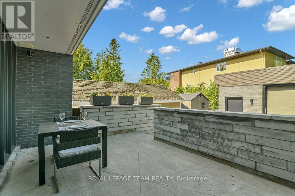 353 Winston Avenue, Ottawa, Ontario  K2A 1Y6 - Photo 31 - X13805438