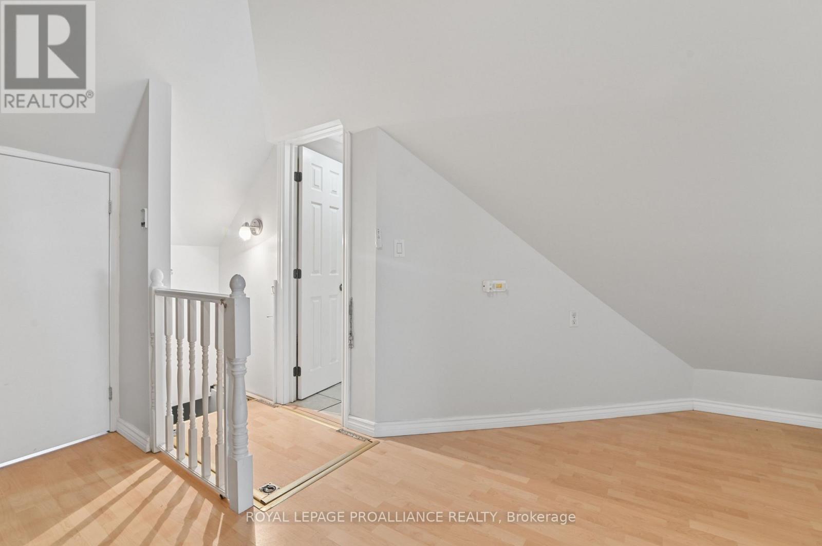 19-21 Pine Street, Brockville, Ontario  K6V 1E9 - Photo 34 - X13805460
