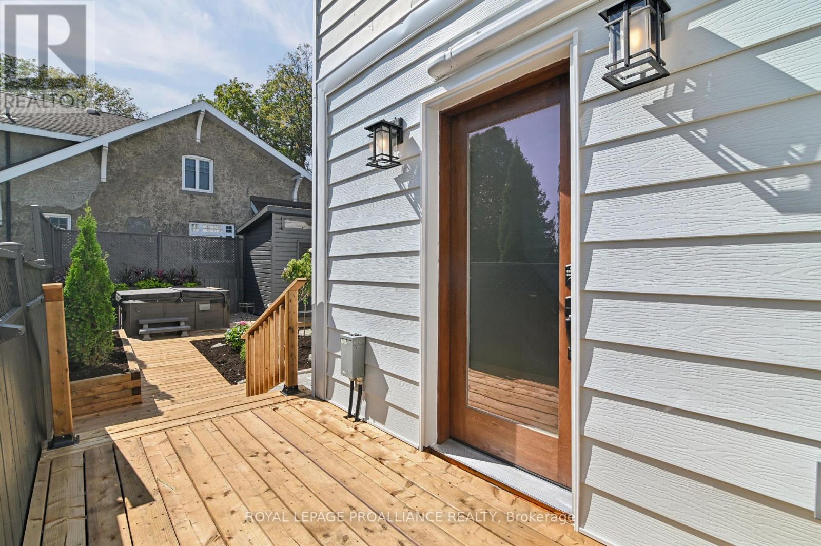 19-21 Pine Street, Brockville, Ontario  K6V 1E9 - Photo 40 - X13805460