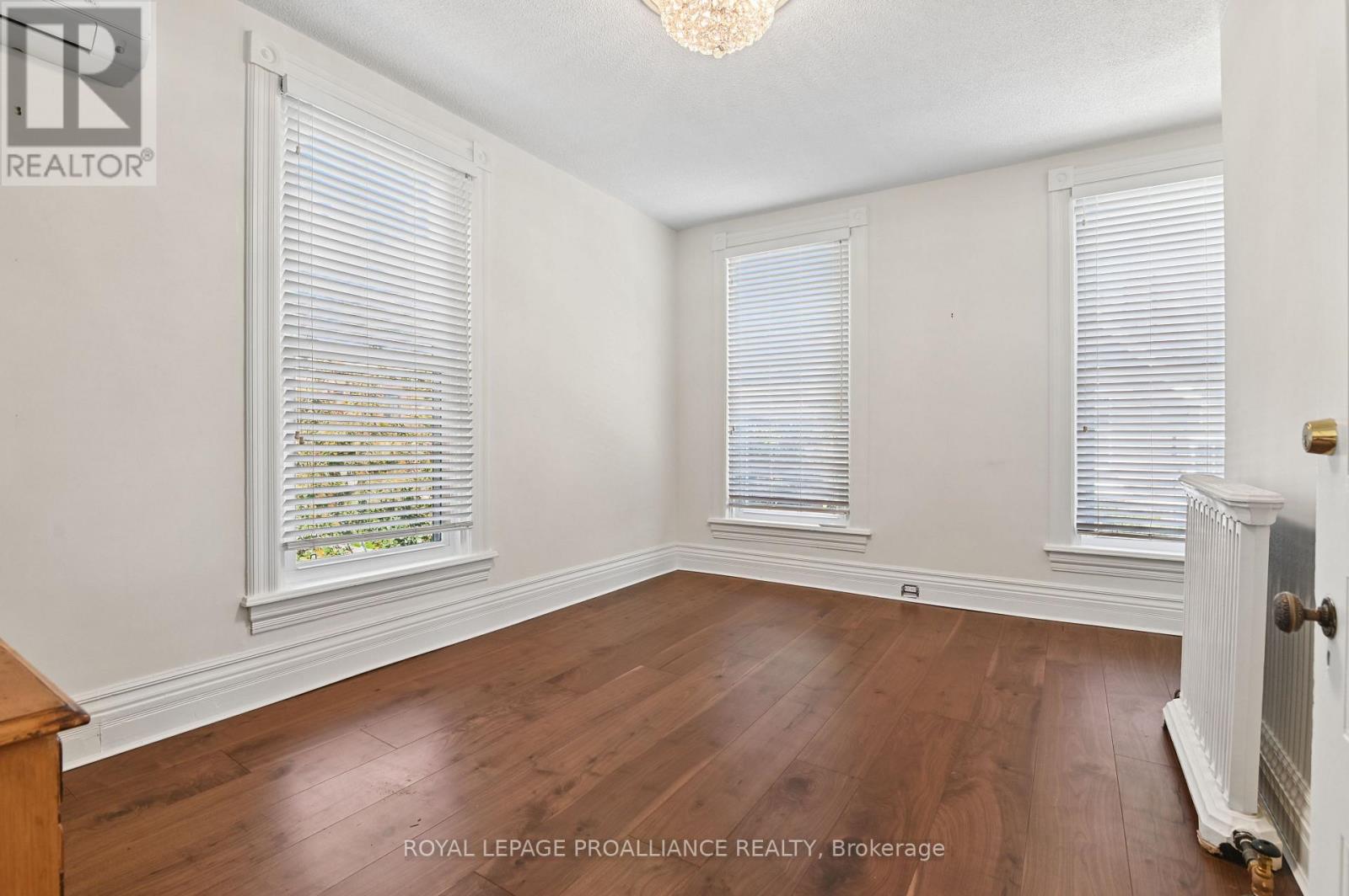 21 Pine Street, Brockville, Ontario  K6V 1E9 - Photo 24 - X13805462