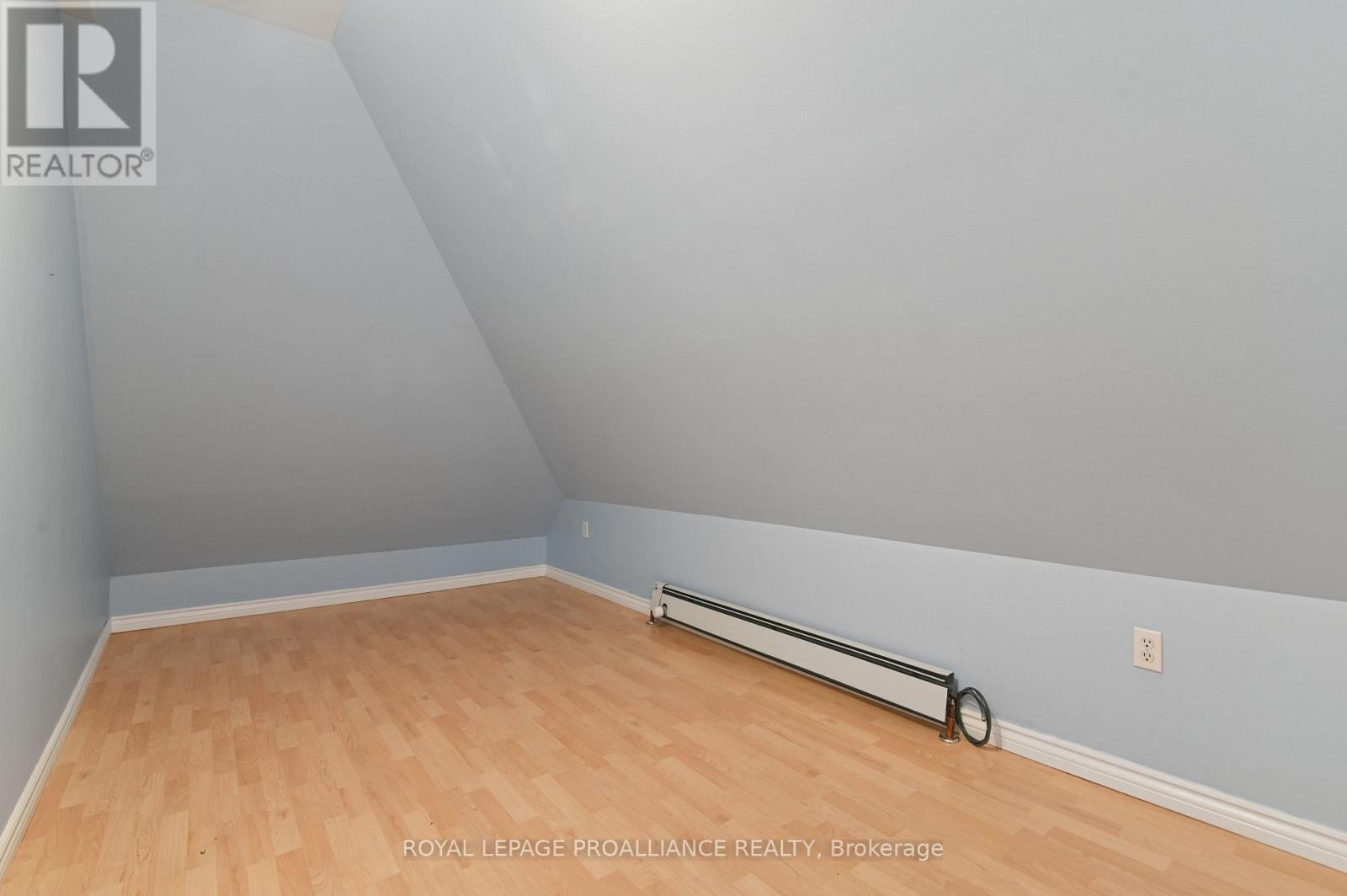 21 Pine Street, Brockville, Ontario  K6V 1E9 - Photo 37 - X13805462
