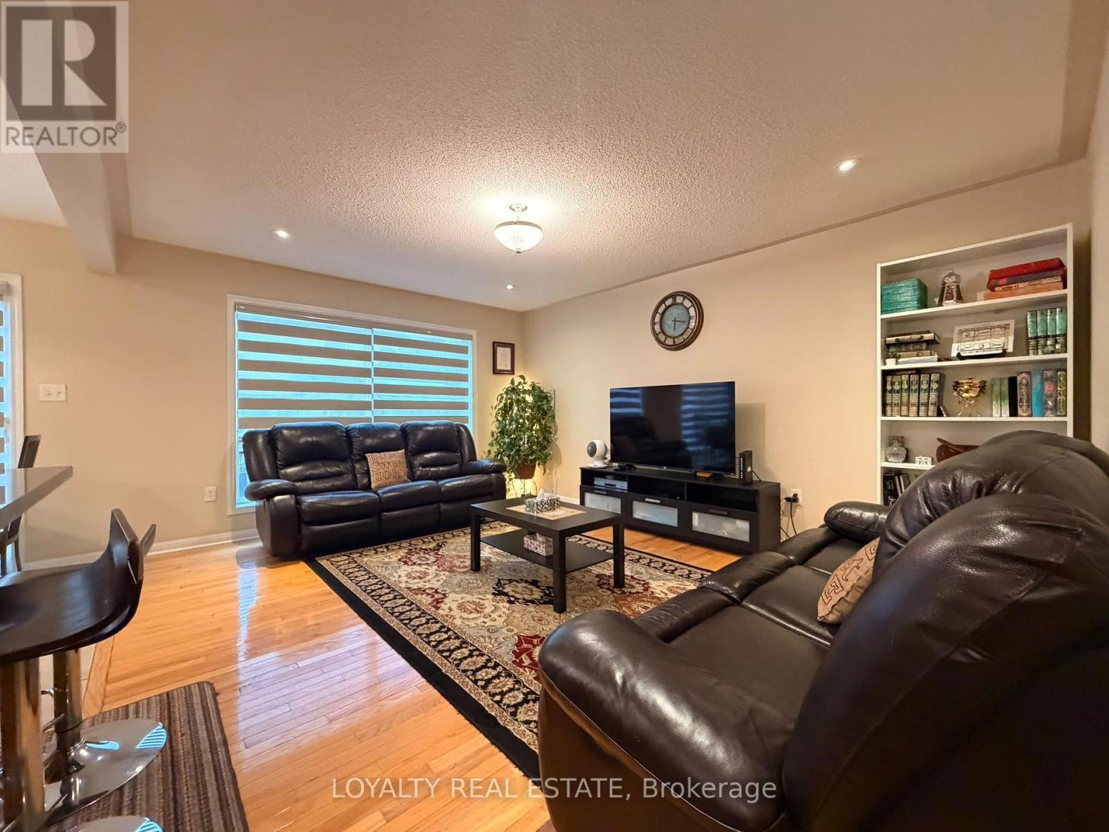 Unknown Address, ,    - Photo 8 - W13805456