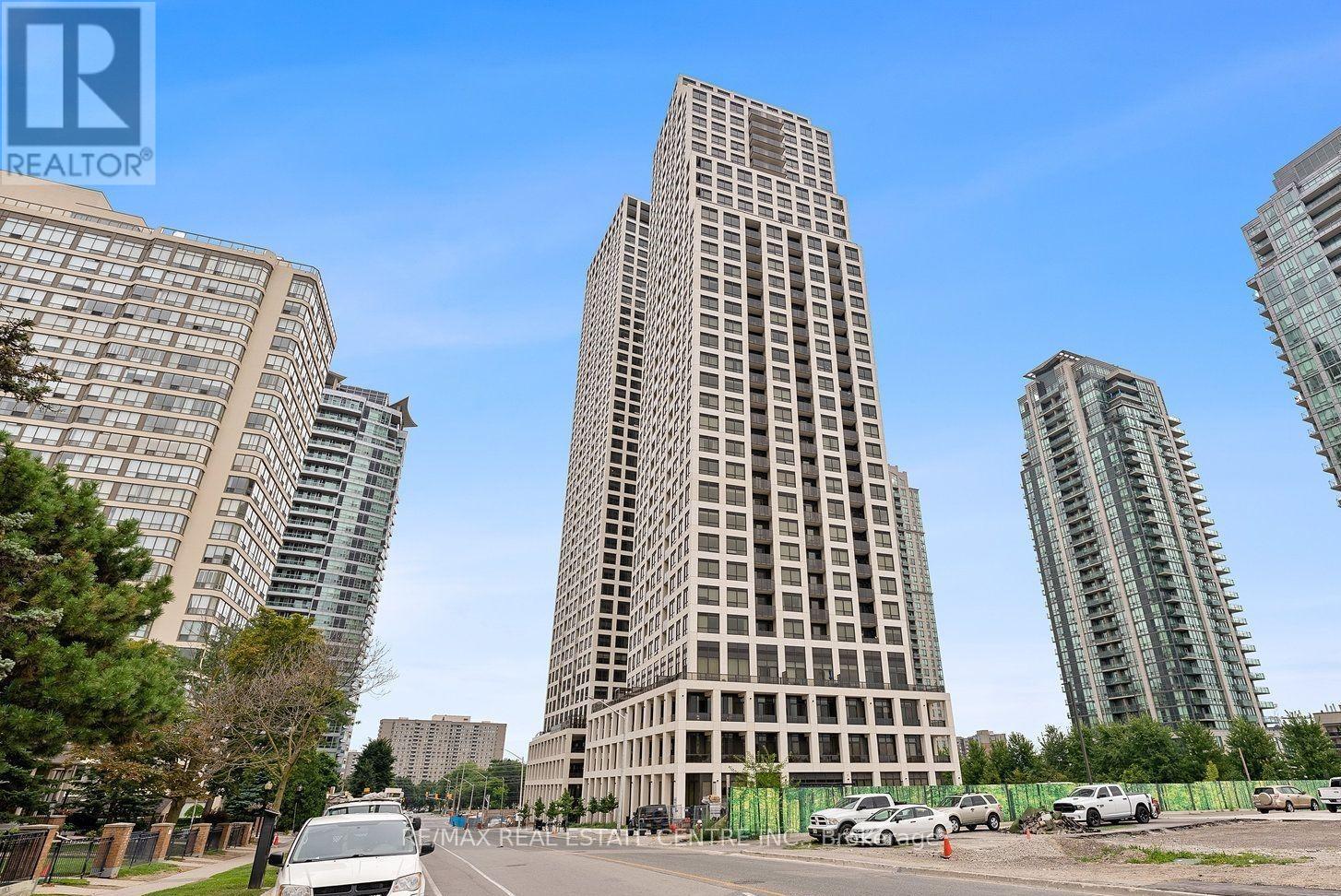 1001 - 30 Elm Drive W, Mississauga, Ontario  L5B 1L9 - Photo 2 - W13804718