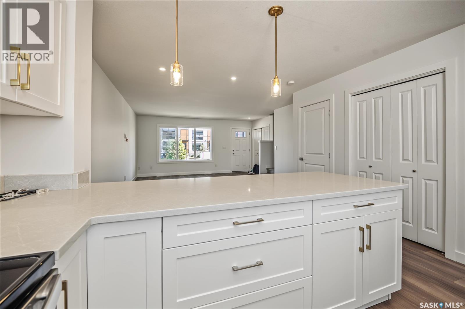 106 Westfield Road, Saskatoon, Saskatchewan  S7V 0Z8 - Photo 7 - SK044115