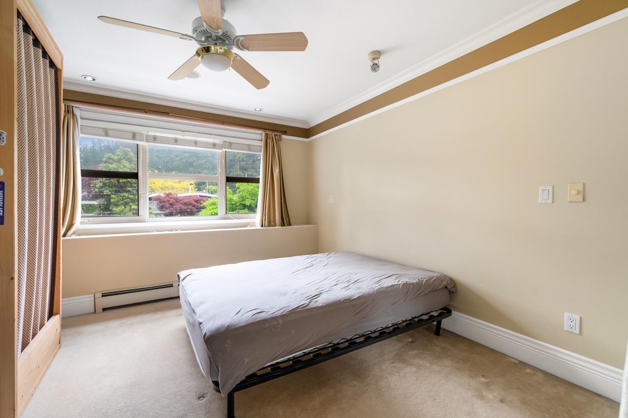 6561 Mckenzie Drive, Delta, British Columbia  V4E 1P1 - Photo 9 - R3121533