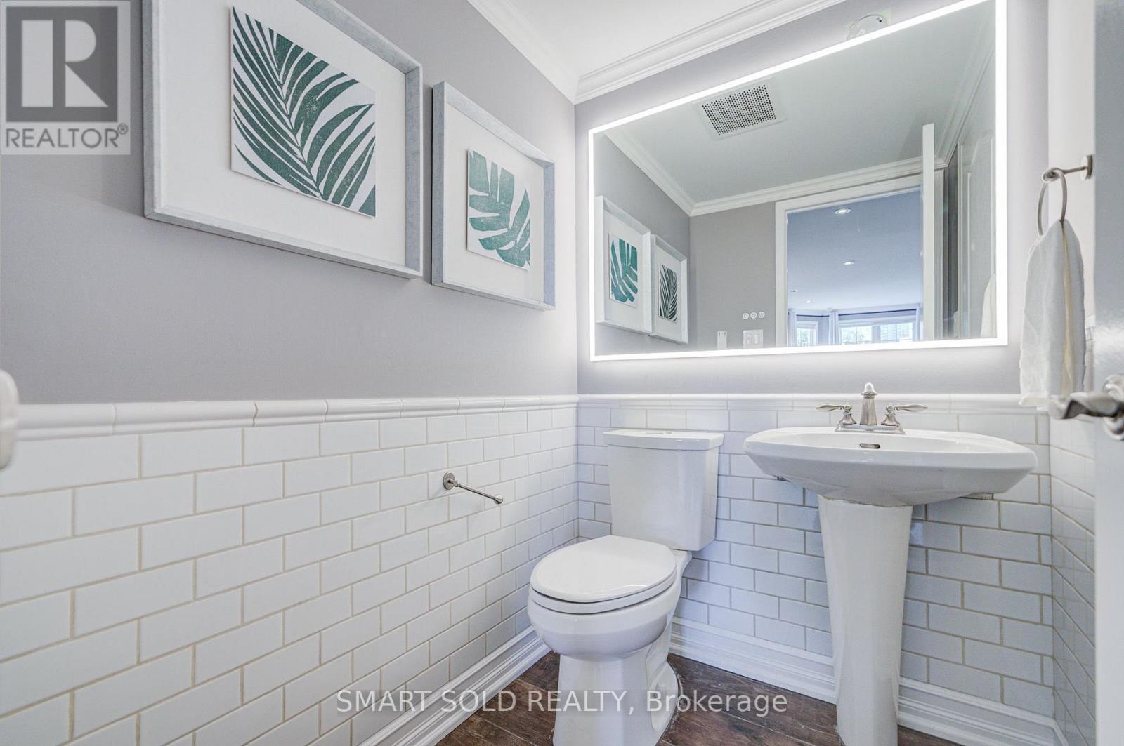 C20 - 108 Finch Avenue W, Toronto, Ontario  M2N 6W6 - Photo 13 - C13805480