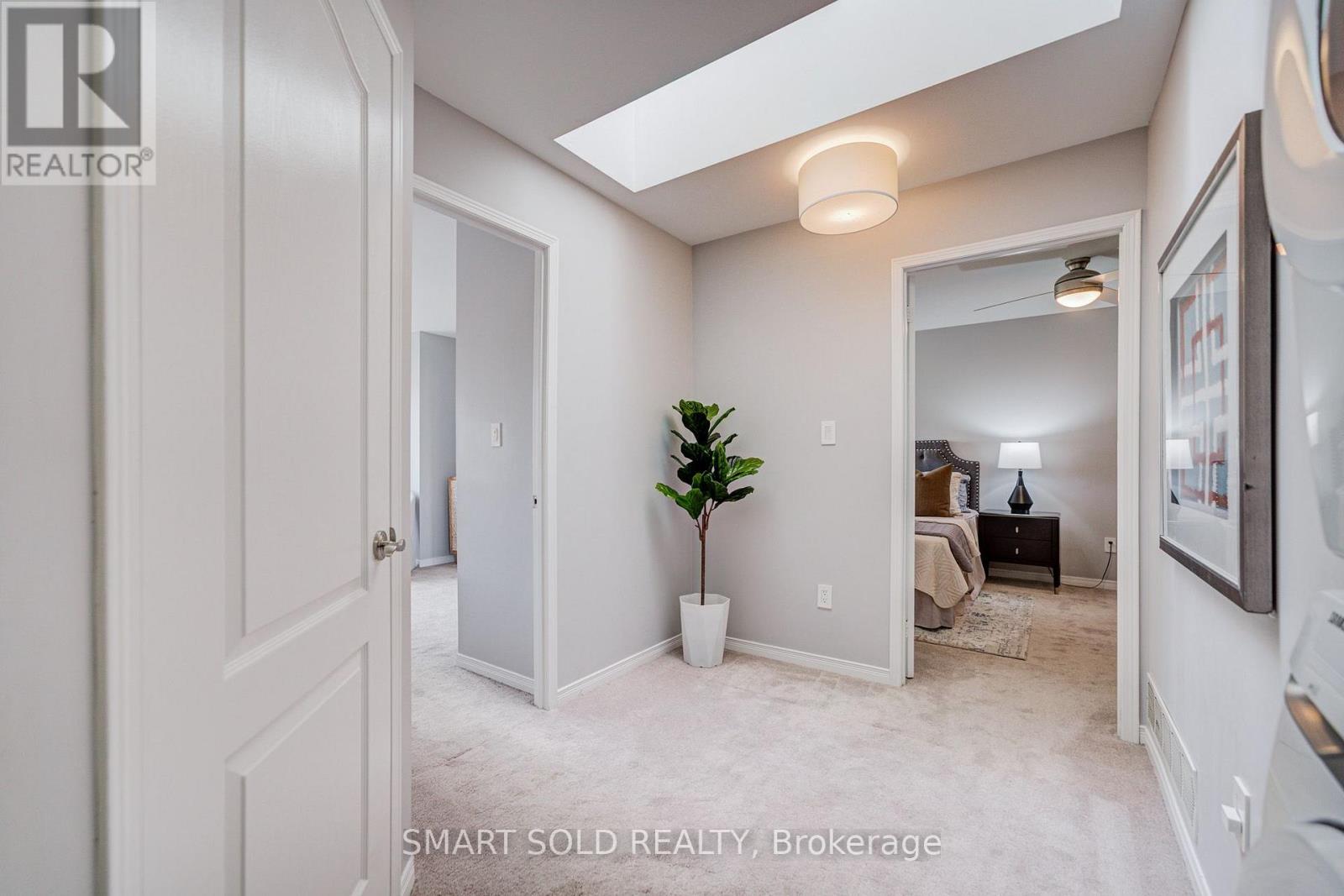 C20 - 108 Finch Avenue W, Toronto, Ontario  M2N 6W6 - Photo 15 - C13805480