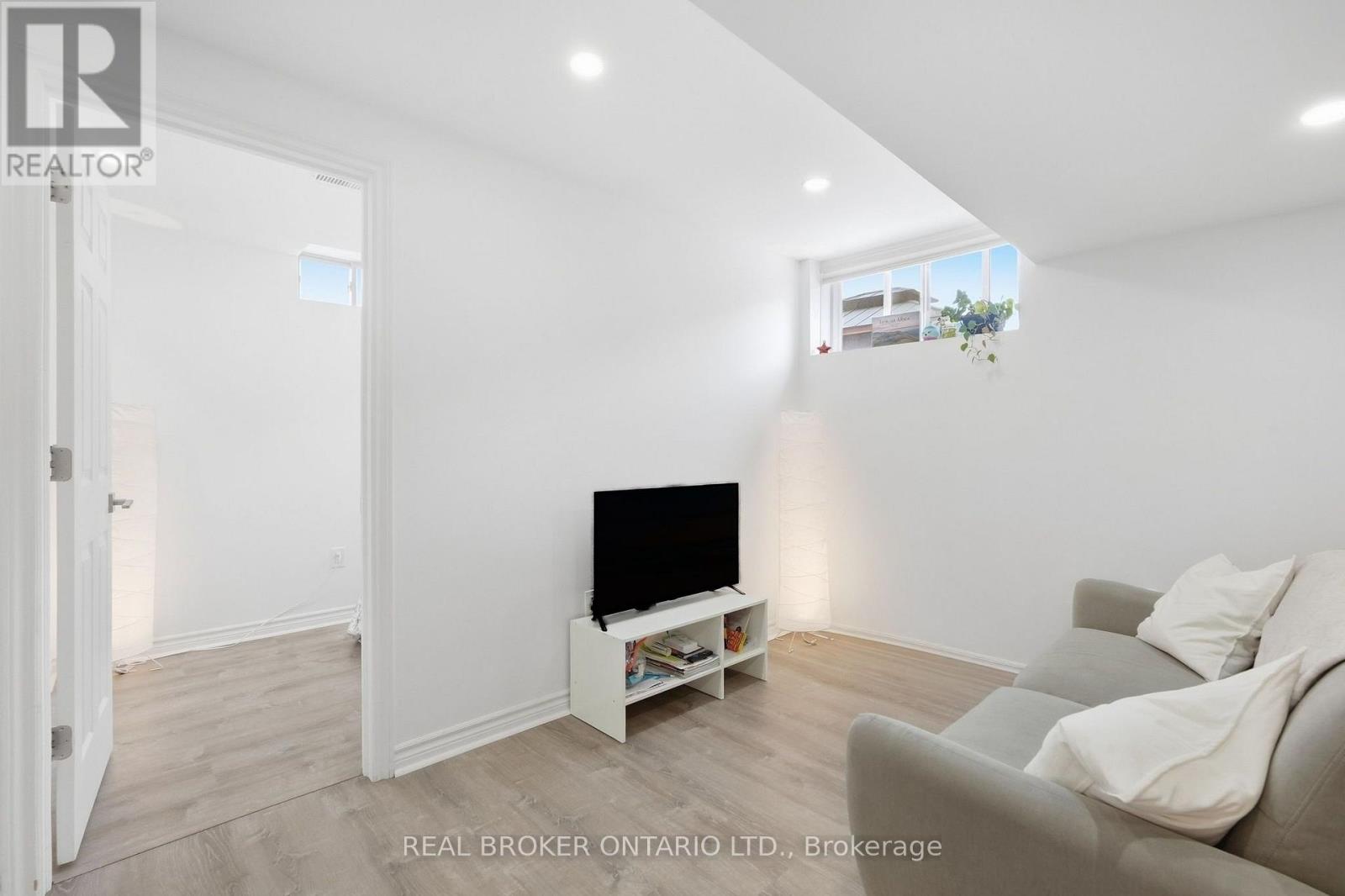 1 Burley Lane, Hamilton, Ontario  L9G 0G5 - Photo 33 - X13805478