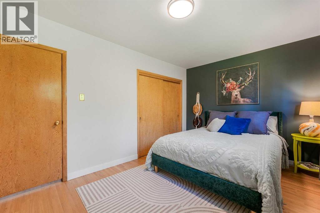 80 Westover Drive SW, Calgary, Alberta  T3C 2S6 - Photo 10 - A2346365