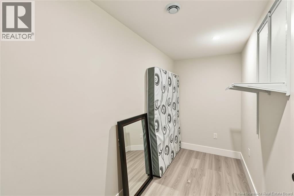 398 Glengrove Road, Moncton, New Brunswick  E1A 8C8 - Photo 35 - NB148141