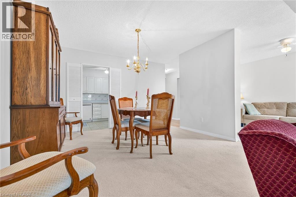 1359 White Oaks Boulevard Unit# 205, Oakville, Ontario  L6H 2R8 - Photo 16 - 40861995
