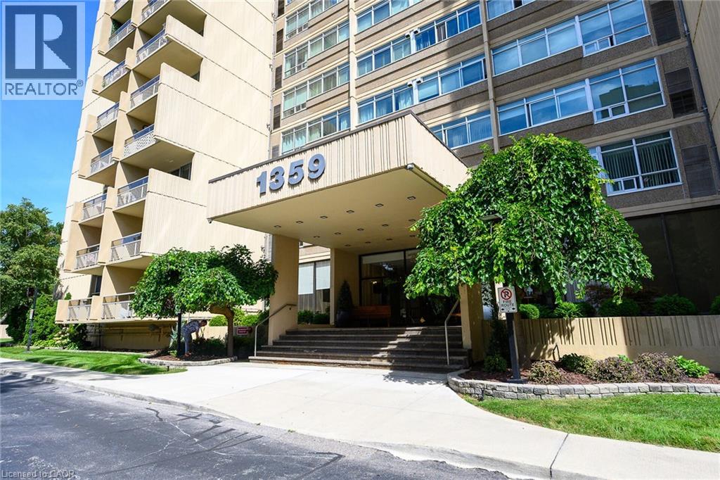 1359 White Oaks Boulevard Unit# 205, Oakville, Ontario  L6H 2R8 - Photo 32 - 40861995