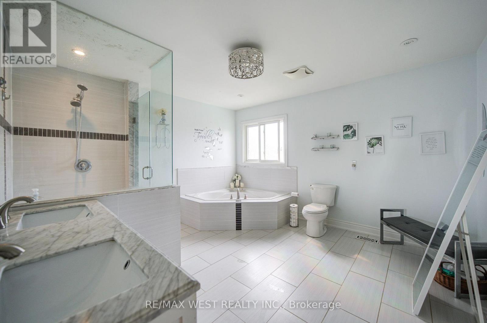 114 Robert Adams Drive, Clarington, Ontario  L1E 2C5 - Photo 21 - E13804910