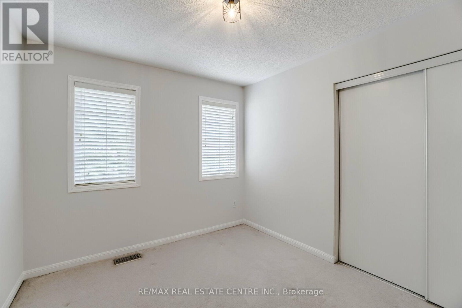 2298 Grand Oak Trail, Oakville, Ontario  L6M 4X2 - Photo 17 - W13768192