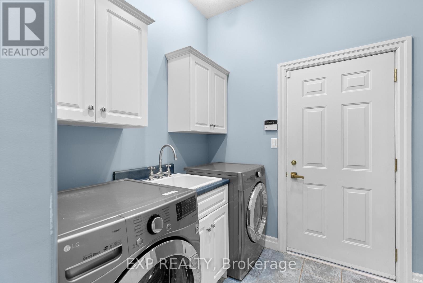 8113 Fatima Court, Niagara Falls, Ontario  L2H 2Y8 - Photo 32 - X13805444