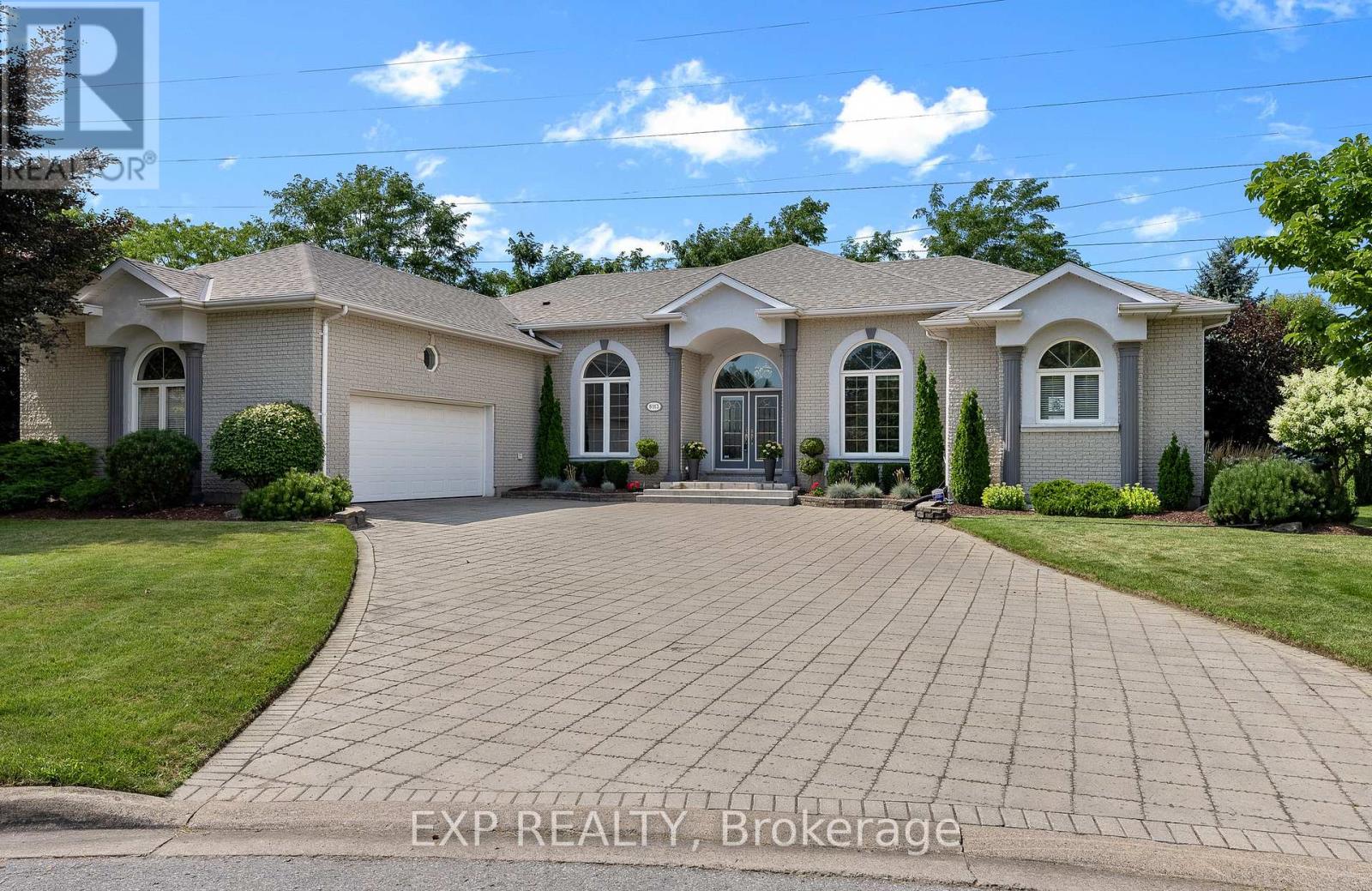 8113 Fatima Court, Niagara Falls, Ontario  L2H 2Y8 - Photo 8 - X13805444