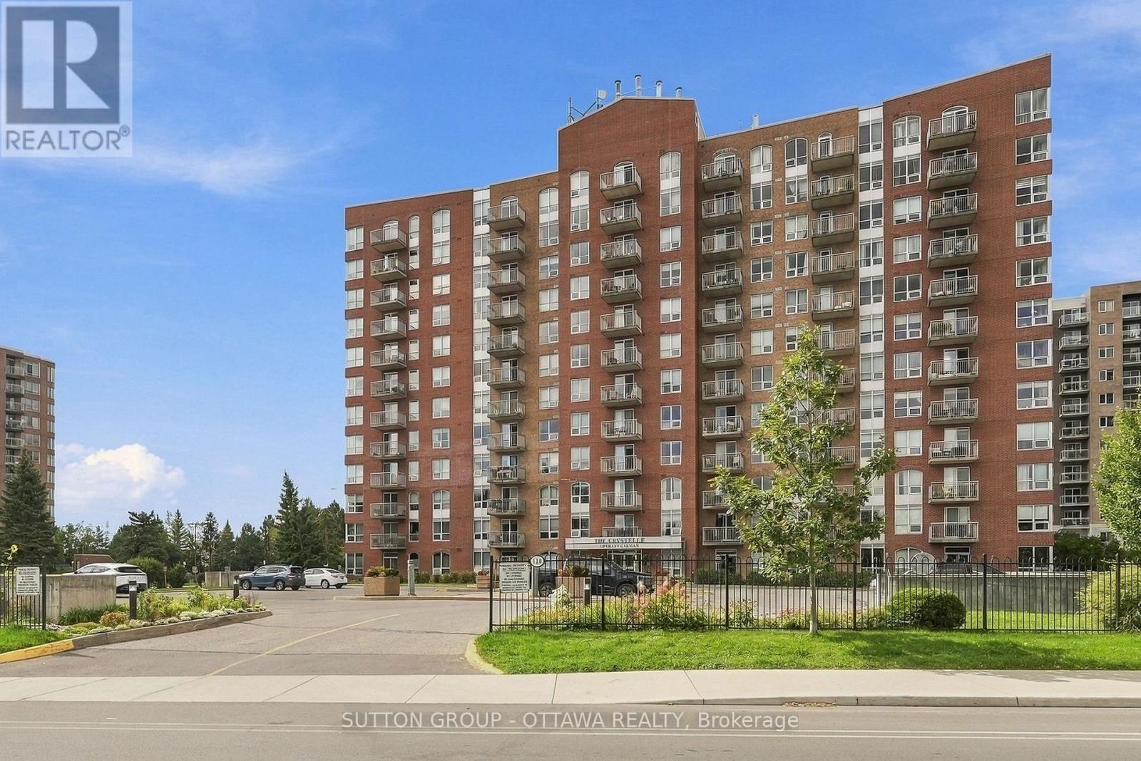 802 - 120 GRANT CARMAN DRIVE, ottawa, Ontario