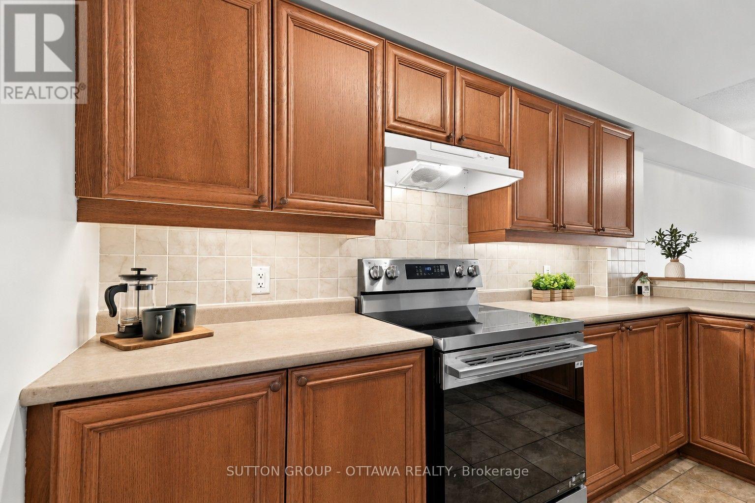 802 - 120 Grant Carman Drive, Ottawa, Ontario  K2E 1C8 - Photo 18 - X13805496